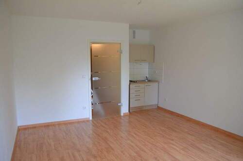 Zimmer - 1 Zimmer Etagenwohnung in Fürth