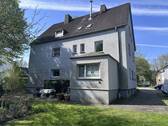 Gebäuderückseite - Solides Mehrfamilienhaus mit großem Grundstück im Grünzug von Gelsenkirchen-Buer