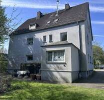 Solides Mehrfamilienhaus mit großem Grundstück im Grünzug von Gelsenkirchen-Buer