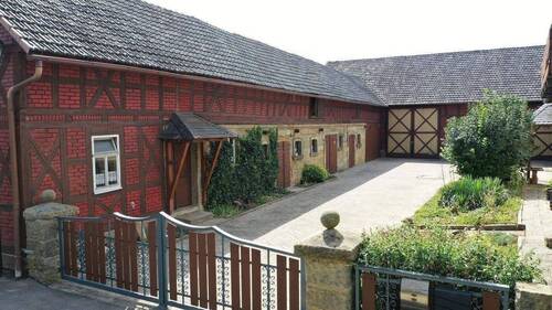 2 - Mehrfamilienhaus, Wohnhaus in Itzgrund