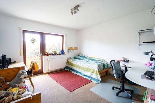 Kinderzimmer EG_ - Mehrfamilienhaus, Wohnhaus mit 253,00 m² in Höchheim zum Kaufen