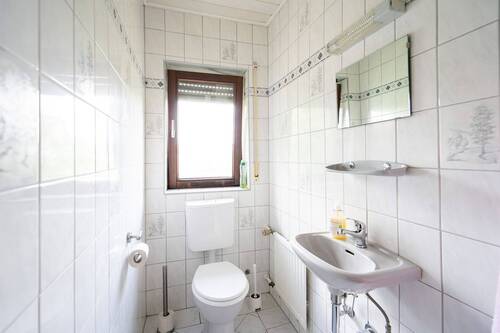WC EG - 