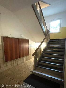 Bild 2 - 2 Zimmer Mehrfamilienhaus, Wohnhaus zum Kaufen in Nürnberg