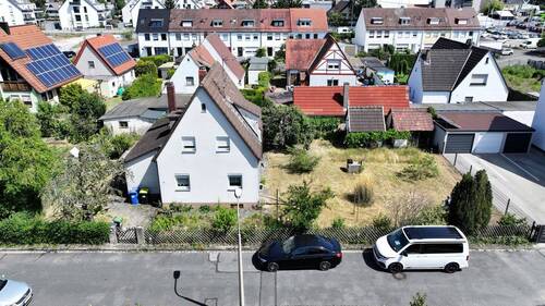West Ansicht - Attraktives Baugrundstück mit Altbestand in begehrter, ruhiger Wohnlage in Nürnberg-Leyh