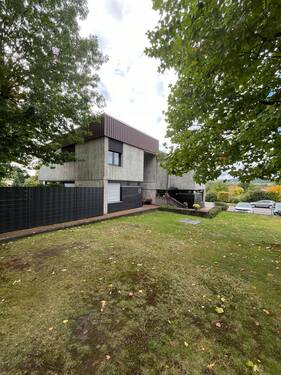 Hausansicht 2 - 4 Zimmer Doppelhaushälfte in Frankenberg