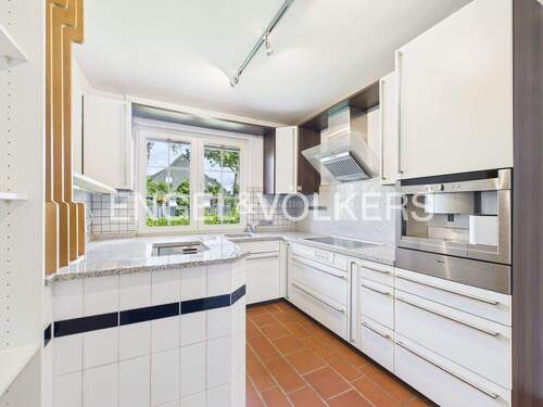 Einbauküche - Einfamilienhaus mit 229,00 m&sup2; in Krefeld zum Kaufen