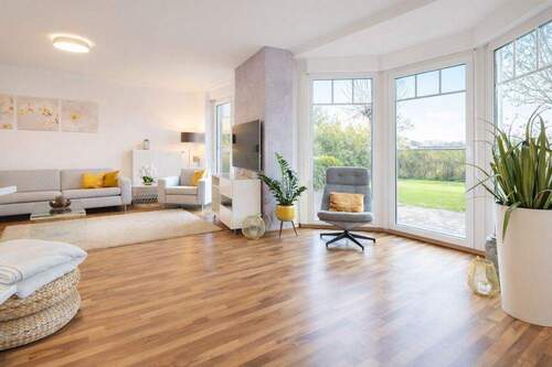 Erker und Wohnbereich - 