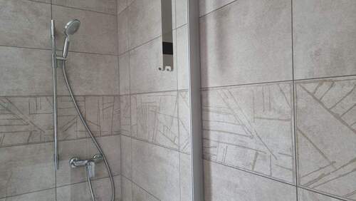 Frontansicht - 4 Zimmer Terrassenwohnung zum Kaufen in Jestetten