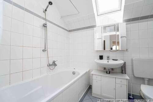 Beispielfoto Bad - Einfamilienhaus in Berlin zum Kaufen