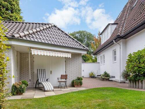 2. Terrasse im Garten - 