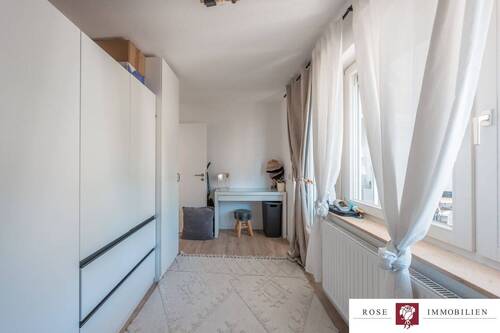 Kinderzimmer - Ankleide - Büro - Bild 2 - 