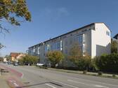 Außenansicht 1 - Altersgerechtes Wohnen Mehrgenerationenhaus im Zentrum von Neutraubling - provisionsfrei !
