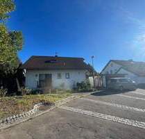 Schwieberdingen: Einfamilienhaus in ruhiger Ortsrandlage, Südausrichtung,