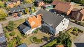 Außenansicht Drohne 7 - Wohnkomfort trifft Geschäftsmöglichkeiten - Leerstehendes Immobilienjuwel mit Potenzial