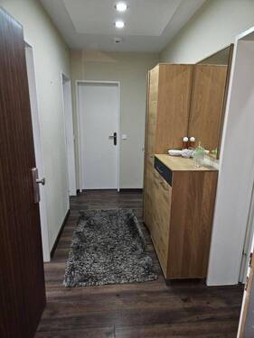 Eingangsbereich Flur - 2 Zimmer Etagenwohnung zur Miete in Nürnberg