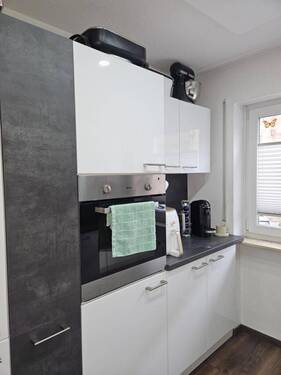 Küchenzeile links - Etagenwohnung mit 61,00 m² in Nürnberg zur Miete