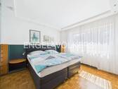 Schlafzimmer EG - 