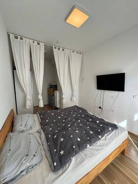 Schlafzimmer 2.jpg - 