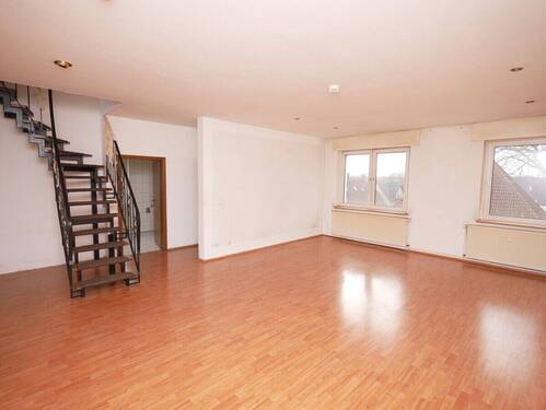 Wohnzimmer - 3 Zimmer Etagenwohnung zur Miete in Gelsenkirchen