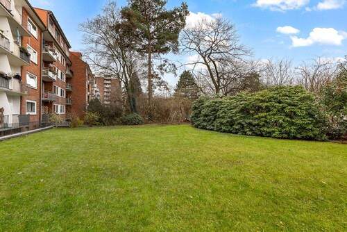 Rückansicht mit Garten - 