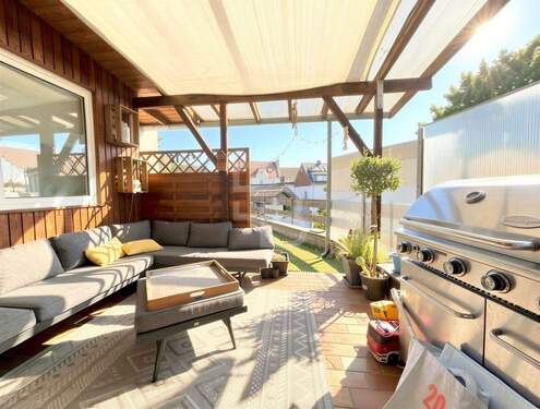 Überdachte Dachterrasse - (KI generiert) - 