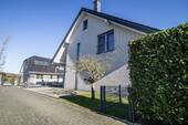Außenansicht - Souverän wohnen - Großzügiges Familienhaus in ruhiger Bestlage mit Anspruch