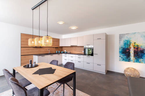 Wohnen/Kochen/Essen - 3 Zimmer Etagenwohnung zum Kaufen in Ebermannstadt