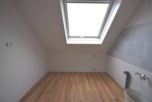 Bild 4 - Etagenwohnung mit 76,00 m² in Viernheim / West zur Miete