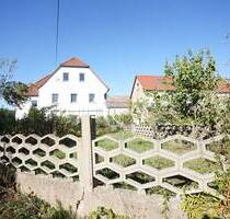 Hauptstadtmakler-Attraktiver Vierseitenhof in ländlicher Top-Lage - Diera-Zehren / Oberlommatzsch