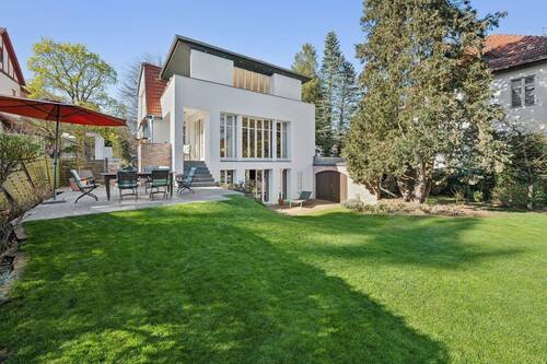 Bild 1 - Für die ganze Familie! Moderner Villen-Klassiker in zentraler Wannsee-Lage