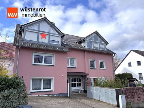 Nordansicht - Dachgeschosswohnung in ruhiger Hersbrucker Lage + Balkon und Stellplatz