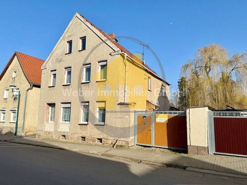 Bild 1 - Ausbaufähiges Einfamilienhaus - Viel Platz und Potenzial in ruhiger Wohnlage