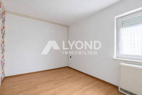 Schlafzimmer EG - 