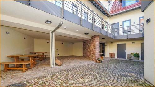 Innenhof - 1 Zimmer Hotel, Pension, Gasthof zum Kaufen in Sankt Martin