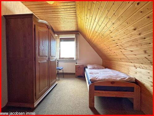 Kinderzimmer 1 im Dachgeschoss - 