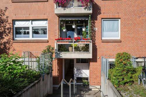 Eingangsbereich - 3 Zimmer Etagenwohnung zum Kaufen in Brühl