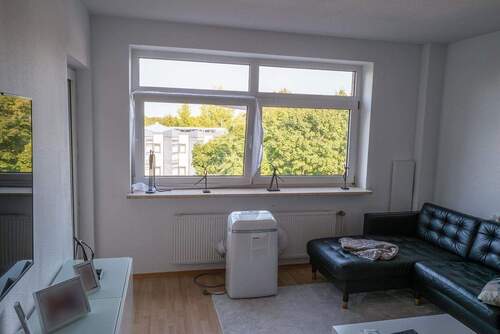 Wohnzimmer - Etagenwohnung mit 81,60 m&sup2; in Brühl zum Kaufen