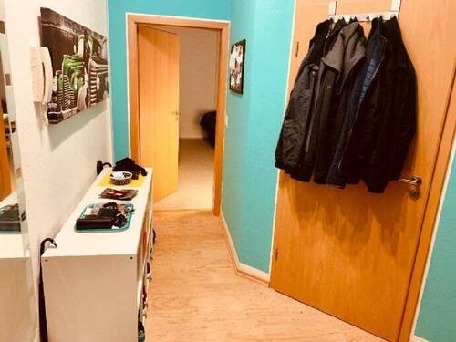 Flur o. Möbel - Etagenwohnung mit 43,00 m&sup2; in Cottbus zur Miete