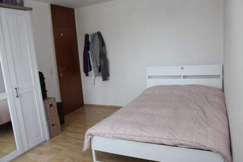 Schlafzimmer - Boden wird erneuert - 
