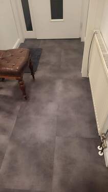 neuer Bodenbelag im Flur - 