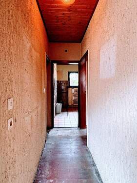 Flur EG - 4 Zimmer Reihenendhaus in Hürth