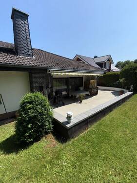 Terrasse - 4 Zimmer Einfamilienhaus zum Kaufen in Frankenberg (Eder)