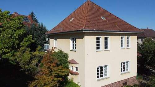 Haus mit Garten und Balkon - 5 Zimmer Einfamilienhaus zum Kaufen in Aschersleben