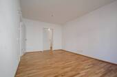 Zimmer 3 - 3 Zimmer Etagenwohnung zur Miete in Köln