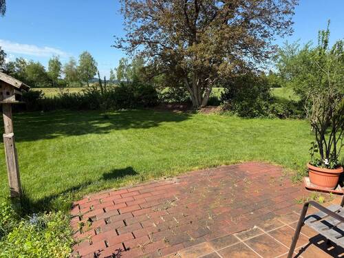 Terrasse mit Garten - 