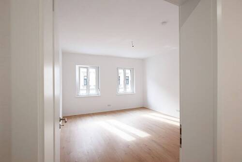 Zimmer zur Straße - Mehrfamilienhaus, Wohnhaus in Leipzig zum Kaufen