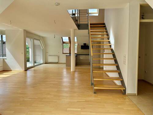 Wohn-/Esszimmer mit Zugang ins DG - 4 12 Zimmer-Penthouse-Wohnung in ruhiger und zentraler Innenstadtlage