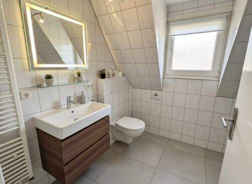 Dachgeschoss Badezimmer virtueller Renovierungsvor - 