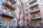 Innenhof_Balkone.jpg - 