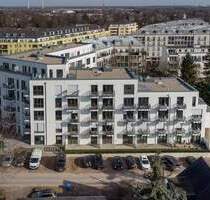 Ankommen & wohlfühlen: Sonniges Dachgeschoss mit zwei Balkonen und zentraler Lage - Berlin Französisch Buchholz